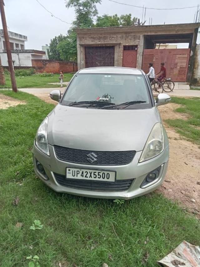 https://images10.gaadi.com/usedgaadi-sellcar/UsedCar/65c23426-d7d2-431e-8605-5ee299542300/57a350b7-2ee5-4ee6-bb21-4c8324641fb3.jpg?imwidth=6400