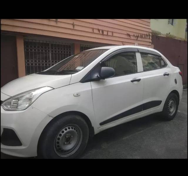 https://images10.gaadi.com/usedgaadi-sellcar/UsedCar/66c4fc1a-ecfa-40ca-b0d4-73123f2bb831/fafb53ae-92f2-4d82-b62b-98cbe68998f0.jpg?imwidth=6400
