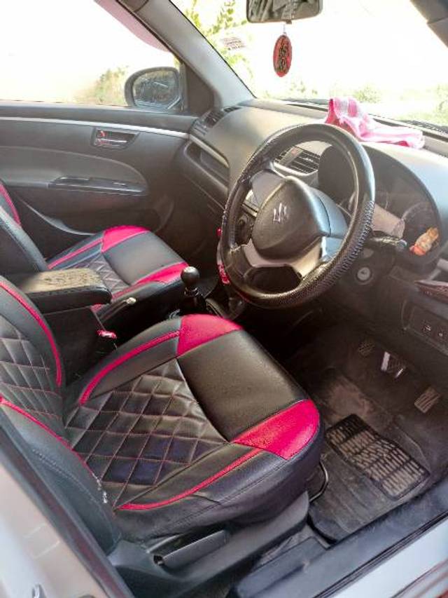 https://images10.gaadi.com/usedgaadi-sellcar/UsedCar/66d1a427-bc15-4082-ba8d-03224094c5fe/a3d624b0-9416-4472-af8f-6b3828f4f29a.jpg?imwidth=6402