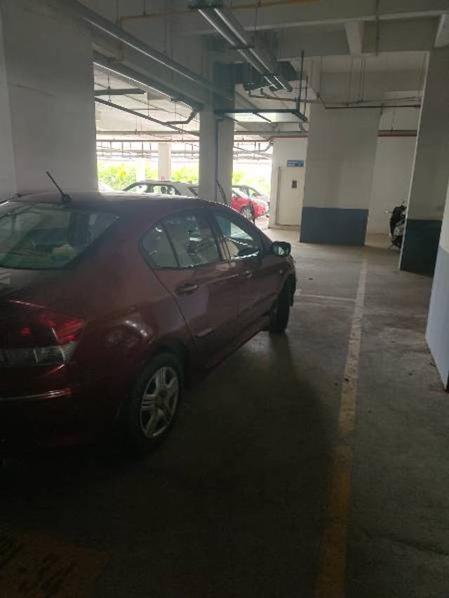 https://images10.gaadi.com/usedgaadi-sellcar/UsedCar/66e19352-215f-4964-8f22-59c974d5d8ff/8df7509f-c5be-4f75-b2a6-f94b63d168a9.jpg?imwidth=6401