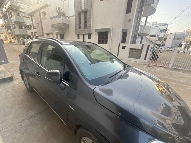 https://images10.gaadi.com/usedgaadi-sellcar/UsedCar/672970af-4323-45de-9502-f719e35e988c/abc01fba-69fe-44c9-805f-b18d488ee1a0.jpg?imwidth=6401