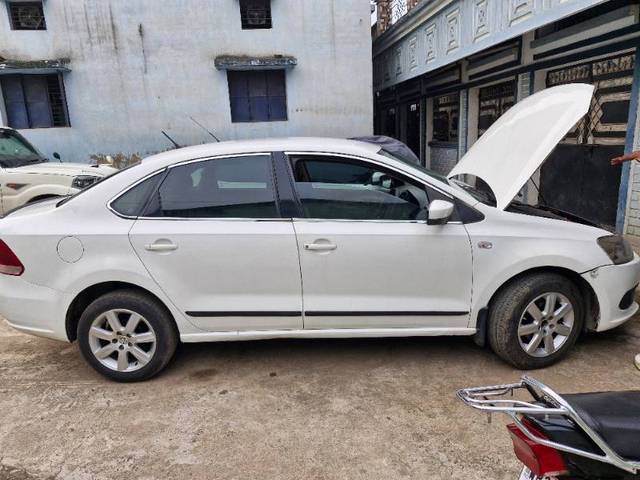 https://images10.gaadi.com/usedgaadi-sellcar/UsedCar/676eca28-37e8-48af-927f-b9eb541521e3/ff98ef35-96dd-4460-b2ed-b1a0445928e9.jpg?imwidth=6401