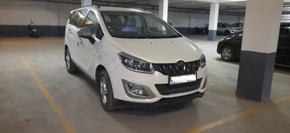 Mahindra Marazzo M6 8Str Mahindra Marazzo M6 8Str