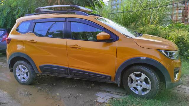 https://images10.gaadi.com/usedgaadi-sellcar/UsedCar/67b4ca77-3d71-4c6c-9e5e-60384930168c/ab69b96f-5401-48a2-a8fd-2a7c30b89529.jpg?imwidth=6401