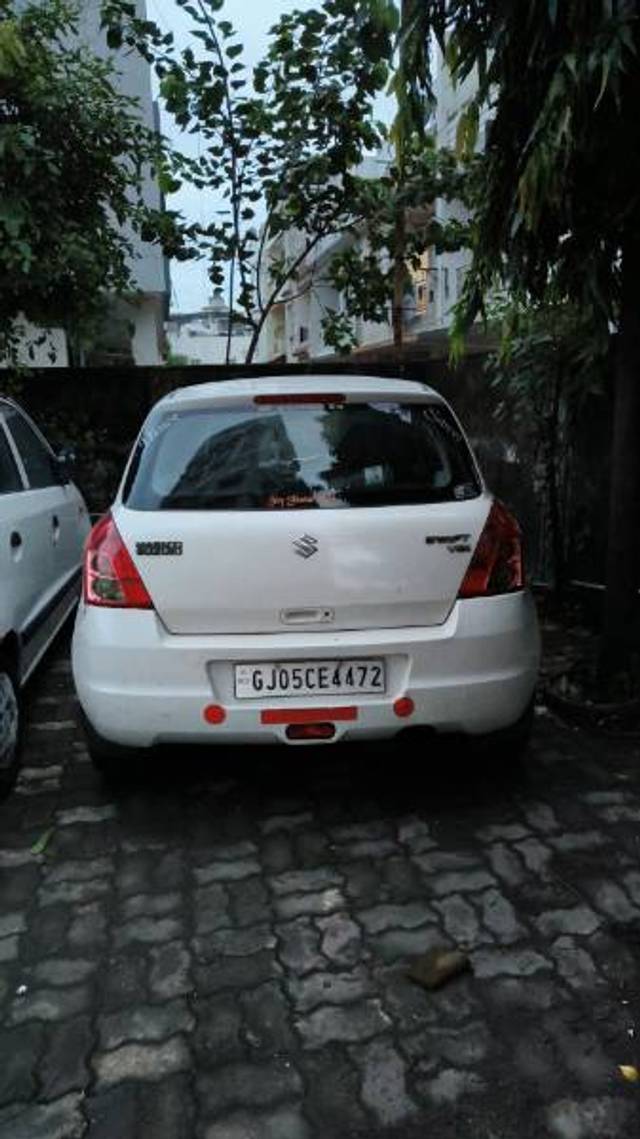 https://images10.gaadi.com/usedgaadi-sellcar/UsedCar/67e2b089-b9d7-4208-ada5-e371a809879a/68247314-64a6-4ef0-9932-7011f56d006f.jpeg?imwidth=6400