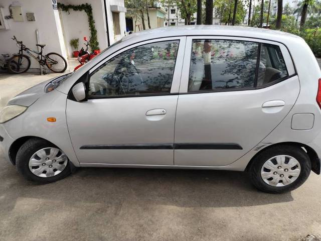 https://images10.gaadi.com/usedgaadi-sellcar/UsedCar/681827ea-5585-4547-9938-8e8304a2c728/60453ff1-b21e-4ca1-86cf-5e35aec3a619.jpg?imwidth=6402