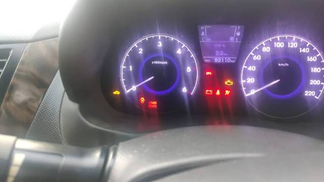 https://images10.gaadi.com/usedgaadi-sellcar/UsedCar/683010e7-32b0-46f3-b94a-7e38b6d3d3bd/12631bb6-f3f5-490e-ae07-e26ea1938bef.jpeg?imwidth=6402