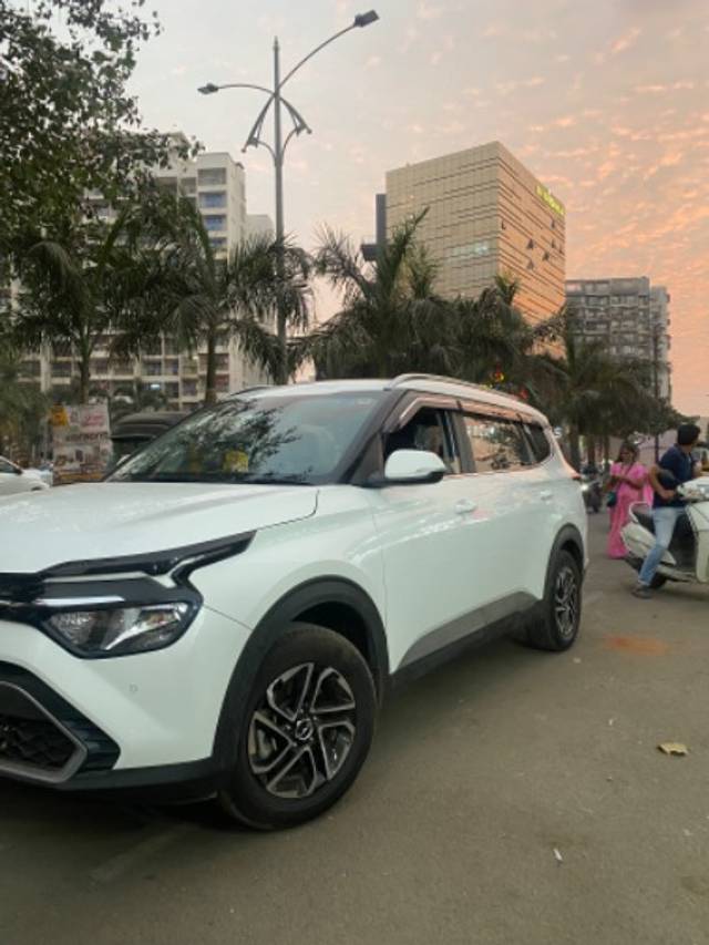 https://images10.gaadi.com/usedgaadi-sellcar/UsedCar/6868bd51-9fb4-4278-b09a-42752b3daac5/e0ce1be1-0e99-460c-b53e-ecab2d47d965.jpeg?imwidth=6400