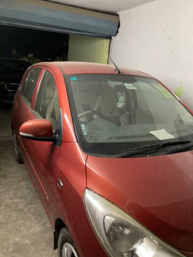 https://images10.gaadi.com/usedgaadi-sellcar/UsedCar/68d19b59-7fb8-4d0d-be6f-c639193e87a7/c5a2a607-1853-4f55-a9c8-df31fbc46a04.jpg?imwidth=6401