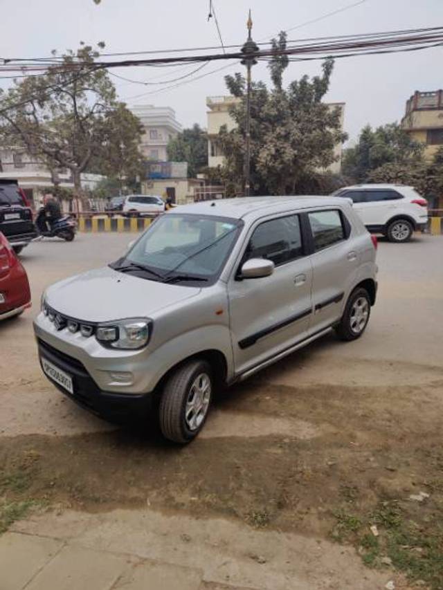 https://images10.gaadi.com/usedgaadi-sellcar/UsedCar/68d6a369-b072-43cd-83ae-998ad5c2a039/5b988442-e36f-4b5e-afe9-c2a47adfb74f.jpeg?imwidth=6400