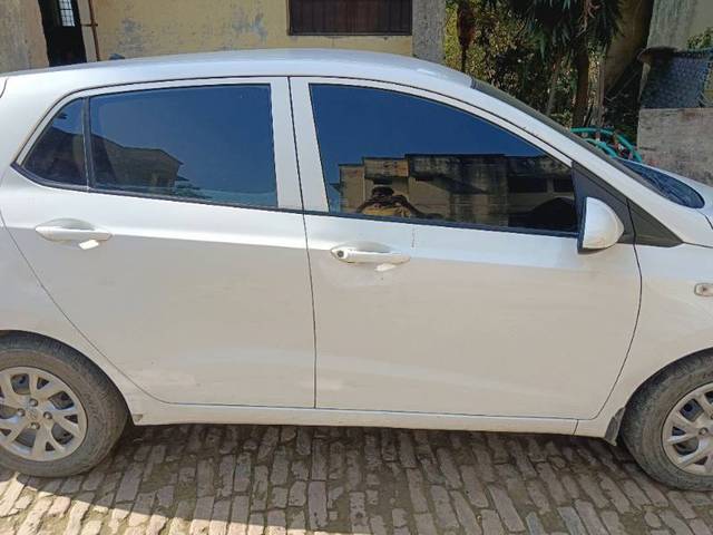 https://images10.gaadi.com/usedgaadi-sellcar/UsedCar/6902f651-fdd5-40db-b892-a23129ab2acd/d56c2301-b343-4224-8ecd-23508d617481.jpg?imwidth=6401