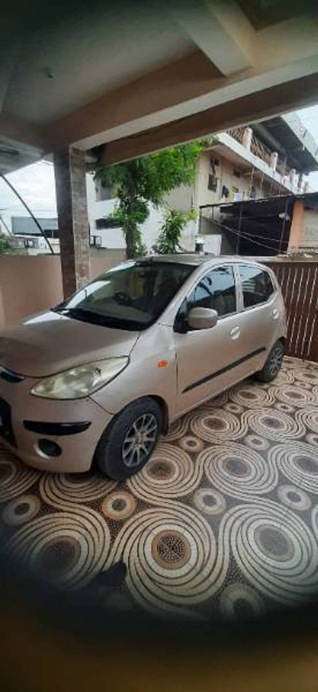 https://images10.gaadi.com/usedgaadi-sellcar/UsedCar/6926ba7e-6570-46f7-8233-0e3b961feb1b/0e44e42d-fa18-48bf-8b2c-84f12537355a.jpg?imwidth=6400