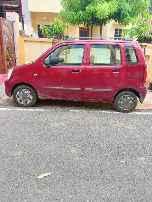 https://images10.gaadi.com/usedgaadi-sellcar/UsedCar/694192b6-d356-4b07-aa0c-2b83d2dd7ffe/c781951d-afc3-4419-a4a3-9539682e8034.jpg?imwidth=6402