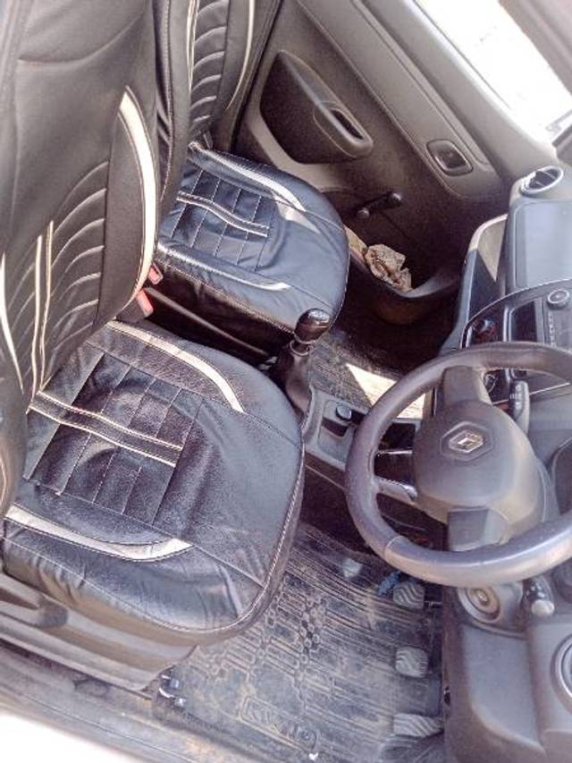 https://images10.gaadi.com/usedgaadi-sellcar/UsedCar/69431a56-f272-4af6-b6d6-6b91bab90a78/e6fe0598-3b03-44d9-93eb-aeb89ae06ccc.jpg?imwidth=6402