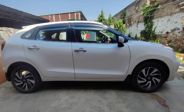 https://images10.gaadi.com/usedgaadi-sellcar/UsedCar/69cda8d7-091e-4bd9-ab5d-1e563b398628/f959104e-4257-48d5-942d-2e7c348c0424.jpg?imwidth=6401