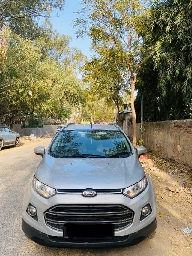 https://images10.gaadi.com/usedgaadi-sellcar/UsedCar/69d8e5a7-4308-49bc-9e8c-3aa0a79ab919/e3534110-edbc-4dbb-86c6-8b359ee618cf.jpeg?imwidth=6400