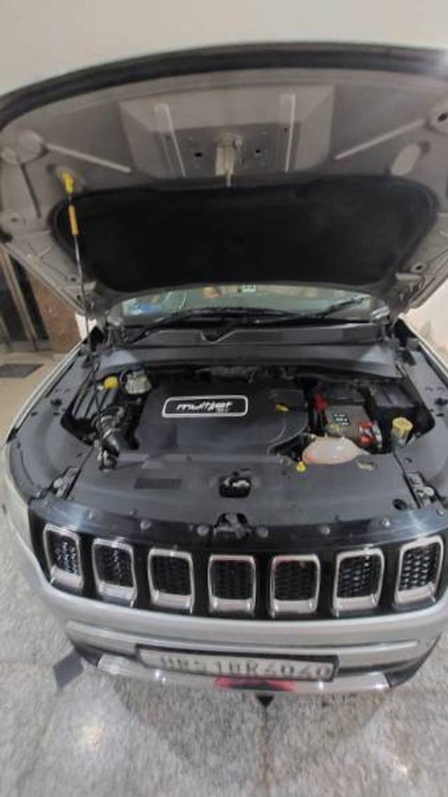 https://images10.gaadi.com/usedgaadi-sellcar/UsedCar/6a1042a3-93d5-4a8d-a4ff-aad0547a0632/628c1756-3d6f-4bbc-9bb8-d980034f95ed.jpg?imwidth=6401