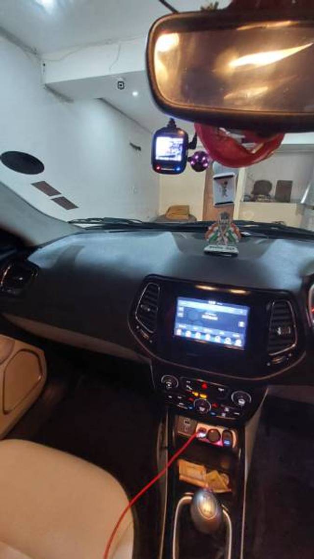 https://images10.gaadi.com/usedgaadi-sellcar/UsedCar/6a1042a3-93d5-4a8d-a4ff-aad0547a0632/7cb0e124-80b7-4162-a03f-a6d562698177.jpg?imwidth=6402
