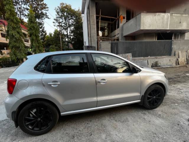 https://images10.gaadi.com/usedgaadi-sellcar/UsedCar/6a135b46-1101-40ce-9957-aedd7d35b3cf/379cbbed-5079-4558-bb55-1e1d500474ed.jpeg?imwidth=6401