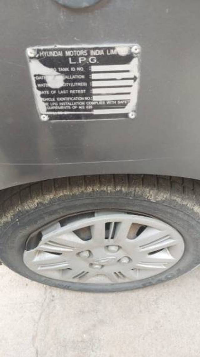 https://images10.gaadi.com/usedgaadi-sellcar/UsedCar/6a22985d-d585-4ded-be37-0f0779617429/6313444c-e0cd-4556-8820-e40278194592.jpg?imwidth=6401