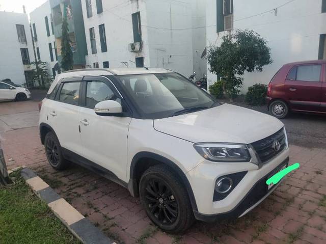 https://images10.gaadi.com/usedgaadi-sellcar/UsedCar/6a2fbc75-91e5-4feb-bc59-263cc5f0b556/13096007-0aa8-4847-8bcc-3d6ec20f7b27.jpg?imwidth=6400