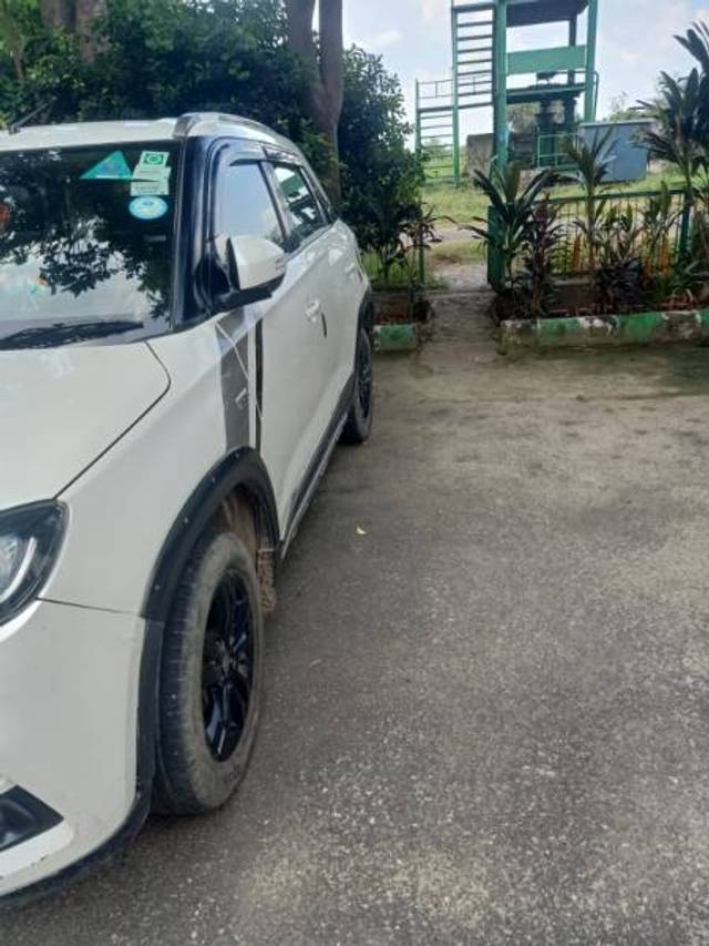 https://images10.gaadi.com/usedgaadi-sellcar/UsedCar/6a31cc18-a730-45e4-b8eb-e9c1db918a97/bae9097c-306a-4034-ace5-2d5098796f2c.jpg?imwidth=6402