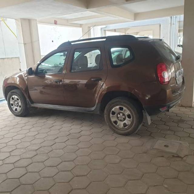 https://images10.gaadi.com/usedgaadi-sellcar/UsedCar/6a517121-a7b9-47d6-9811-033333c78126/40cafa05-ff13-4b2c-b0b4-e5a030b94e86.jpeg?imwidth=6402