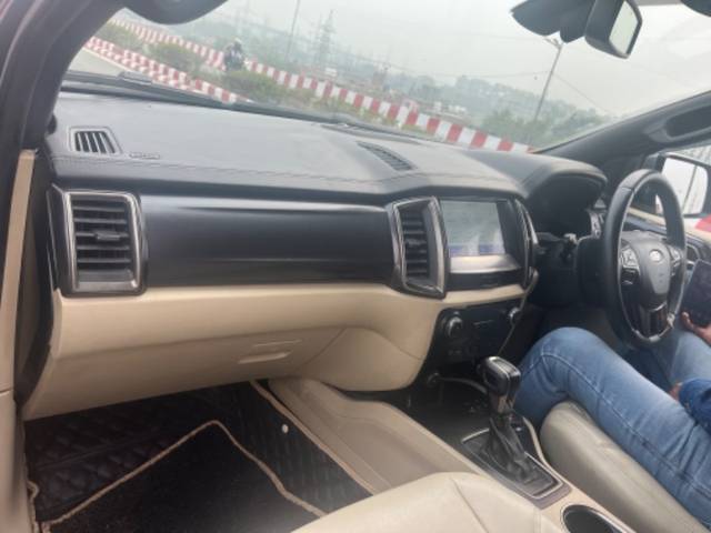https://images10.gaadi.com/usedgaadi-sellcar/UsedCar/6a7ada89-71bf-4764-b7a1-0e73f363ae8a/2ea86b24-1054-4907-ae58-6a532864c7e0.jpeg?imwidth=6402