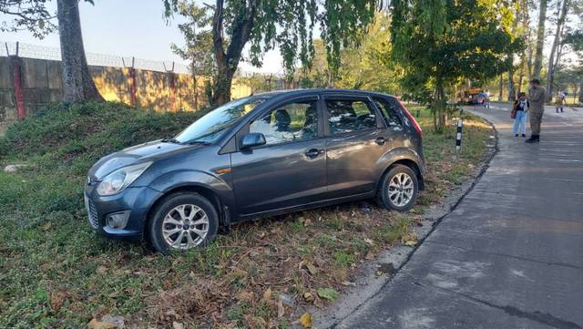 https://images10.gaadi.com/usedgaadi-sellcar/UsedCar/6a90f174-cd31-46f0-88a6-1de0d81c5142/b1a2b925-59cd-499f-9e5a-9032e4ef0c1e.jpg?imwidth=6400