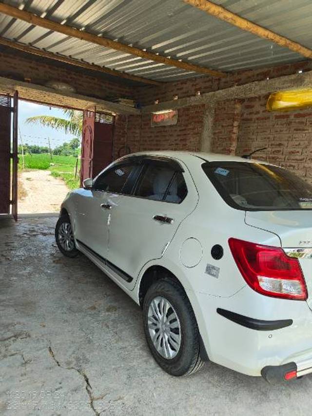 https://images10.gaadi.com/usedgaadi-sellcar/UsedCar/6aa0262e-2809-4e8c-8b11-f79a181a9003/eb0f8e66-8da9-4536-80db-f99436dcc1c0.jpg?imwidth=6400