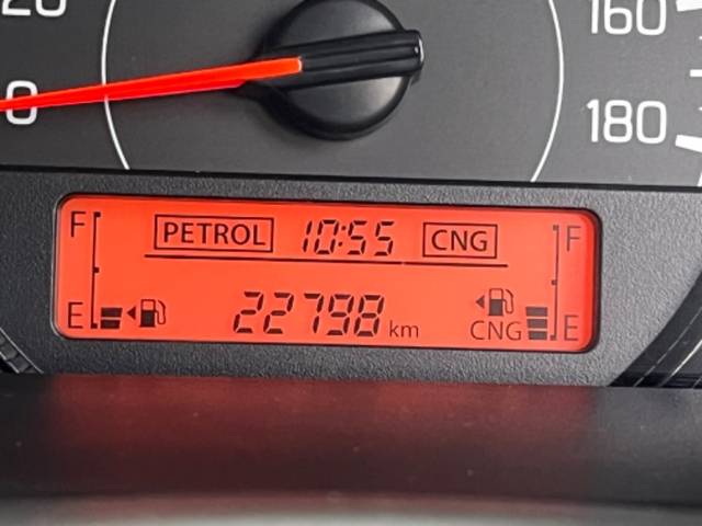 https://images10.gaadi.com/usedgaadi-sellcar/UsedCar/6af2e4b8-da78-4f42-9dd7-0414acf3e423/55b8686a-2f0e-41f7-b500-e893cf780e1e.jpeg?imwidth=6402