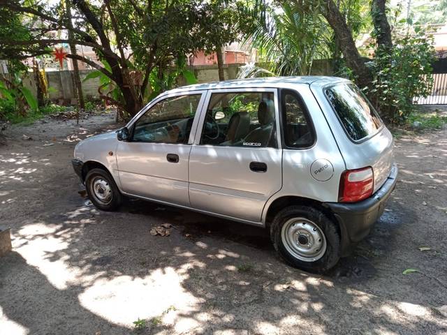 https://images10.gaadi.com/usedgaadi-sellcar/UsedCar/6b13b31e-314b-4e18-8e01-10ce8a57e450/2c055d84-7e0d-4cc8-9cdd-7749966af68c.jpeg?imwidth=6402