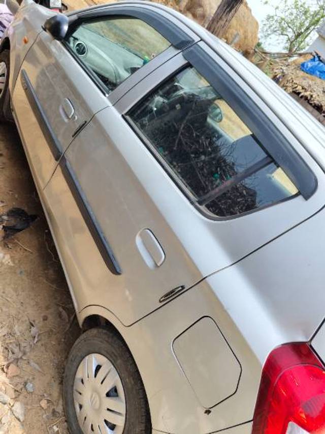 https://images10.gaadi.com/usedgaadi-sellcar/UsedCar/6b8144cc-30aa-4908-b538-5883b58ef6c6/22df8599-e5df-414b-9e0c-4cd8cc44832e.jpg?imwidth=6400