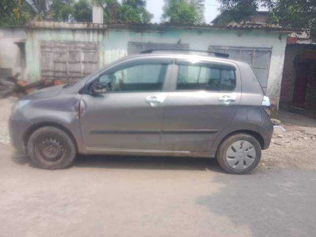 https://images10.gaadi.com/usedgaadi-sellcar/UsedCar/6bf6d81c-6508-4718-9c10-b05ce371df4a/f1fe2f2b-df1a-498b-a6a2-344a2e894701.jpg?imwidth=6402