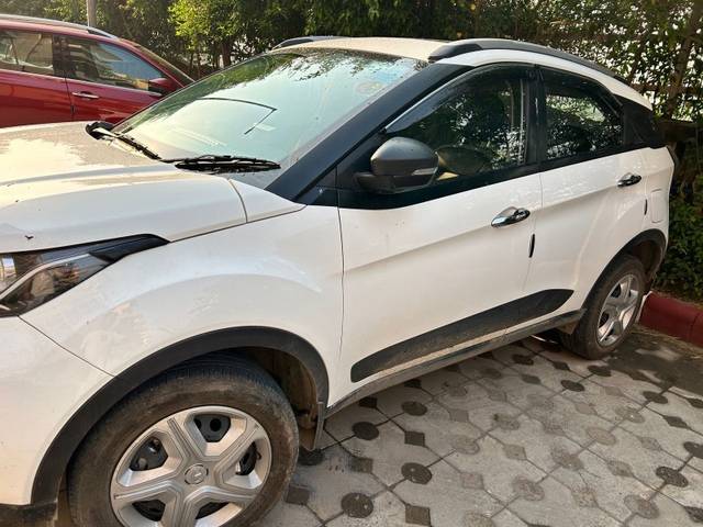 https://images10.gaadi.com/usedgaadi-sellcar/UsedCar/6c0b4e4f-2848-46f3-a93f-b3d2f0835f4c/4c7ef309-29eb-4bd2-8c1e-d5f668116950.jpeg?imwidth=6400