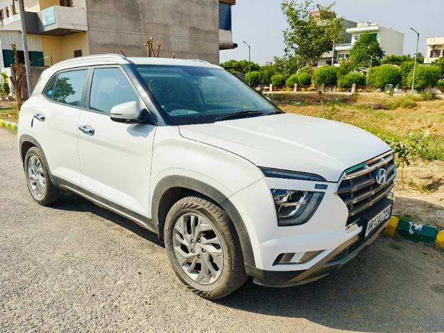 https://images10.gaadi.com/usedgaadi-sellcar/UsedCar/6c83adbd-e515-4189-8e29-55db76deaac1/01206045-5ca8-47be-83b8-693b51ec293d.jpg?imwidth=6400