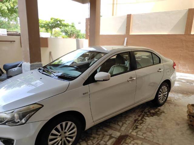 https://images10.gaadi.com/usedgaadi-sellcar/UsedCar/6caefb5b-7eab-4270-afab-f34964760fd5/9115ff87-31c7-4aca-885d-2a6a87abb6aa.jpg?imwidth=6400