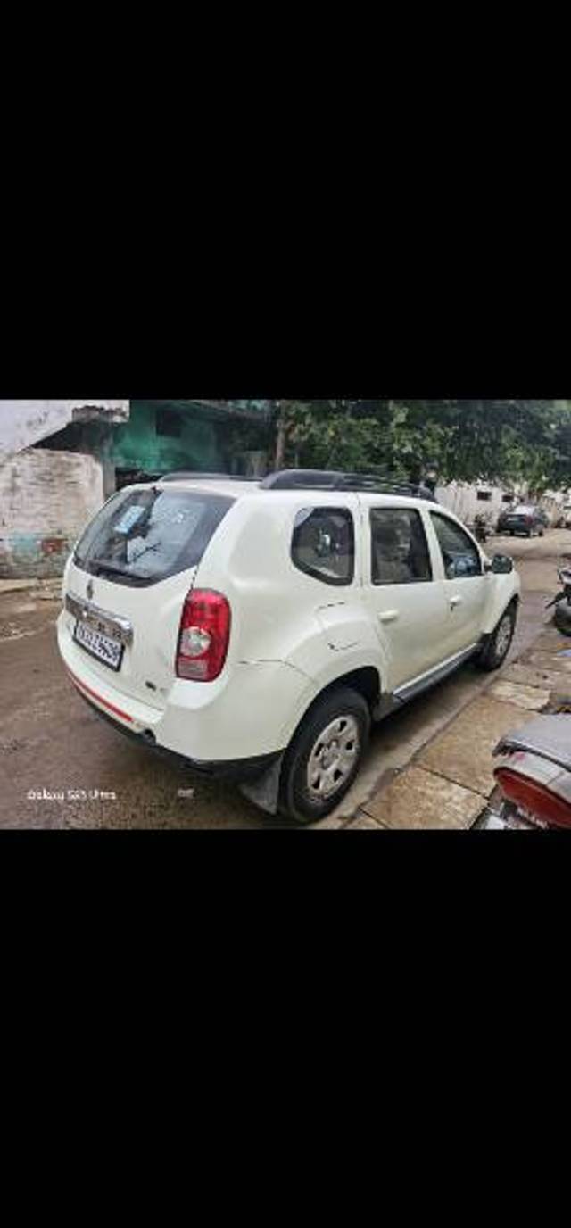 https://images10.gaadi.com/usedgaadi-sellcar/UsedCar/6cd095c1-28b7-4299-b52e-c38f2046185b/626b101a-c01c-4c5e-a429-9a06a9a96039.jpg?imwidth=6402