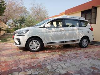 Maruti Ertiga 2015-2022 Maruti Ertiga VXI