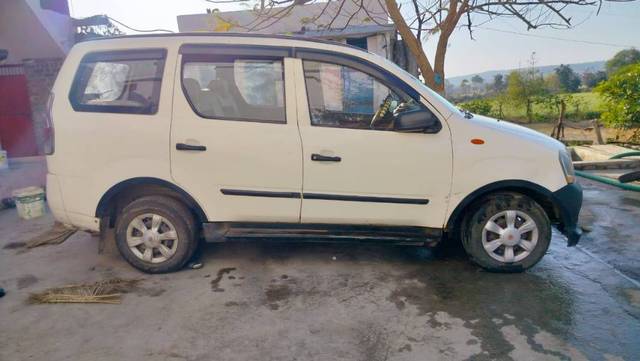 https://images10.gaadi.com/usedgaadi-sellcar/UsedCar/6d59098b-cb9e-43ac-9c99-579989005b2c/52fb914c-8b97-4090-bb39-5bd90fc5cc56.jpg?imwidth=6401