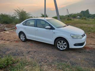 Volkswagen Vento 2010-2014 Volkswagen Vento Petrol Highline