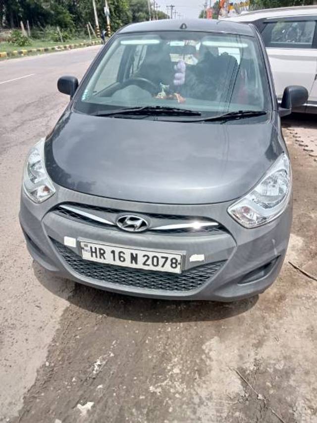 https://images10.gaadi.com/usedgaadi-sellcar/UsedCar/6e162810-2a87-4ccd-9802-6a8090d10d6f/b3b3c1c4-3cee-4ddd-8918-7facbf2066f5.jpeg?imwidth=6400