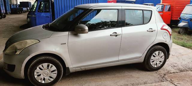 https://images10.gaadi.com/usedgaadi-sellcar/UsedCar/6e2ef445-8305-4936-abf9-50971637dd2d/b0880e65-0a4d-43f2-b5d5-76f1e9786ed9.jpg?imwidth=6401
