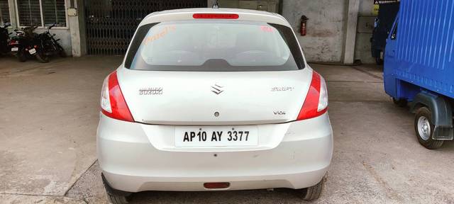 https://images10.gaadi.com/usedgaadi-sellcar/UsedCar/6e2ef445-8305-4936-abf9-50971637dd2d/bdcfba87-1c7c-4de5-81af-2cf8a1edad61.jpg?imwidth=6402