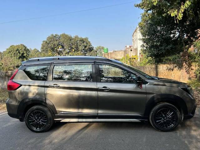 https://images10.gaadi.com/usedgaadi-sellcar/UsedCar/6e6eb144-64df-481b-80e4-89538653df02/ae870594-68f1-4166-a26d-b351f0c3855f.jpg?imwidth=6401