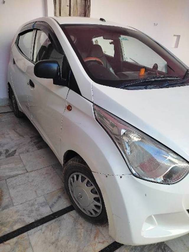 https://images10.gaadi.com/usedgaadi-sellcar/UsedCar/6ef29a25-6230-4c7d-b313-cb083e43b73a/94838f73-b70f-4a8e-946a-25d6ee6be51e.jpg?imwidth=6400