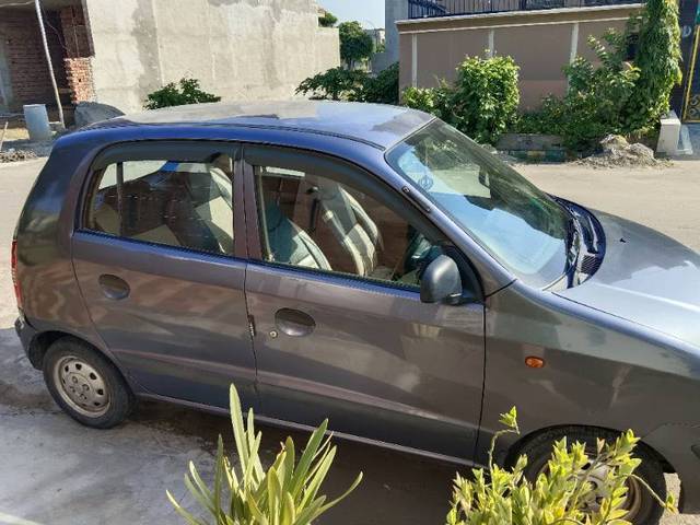 https://images10.gaadi.com/usedgaadi-sellcar/UsedCar/6f075715-39d2-4f4a-b451-fe235b547eb9/1204bc12-f03b-45b5-a910-3a87b3a7bea3.jpg?imwidth=6400
