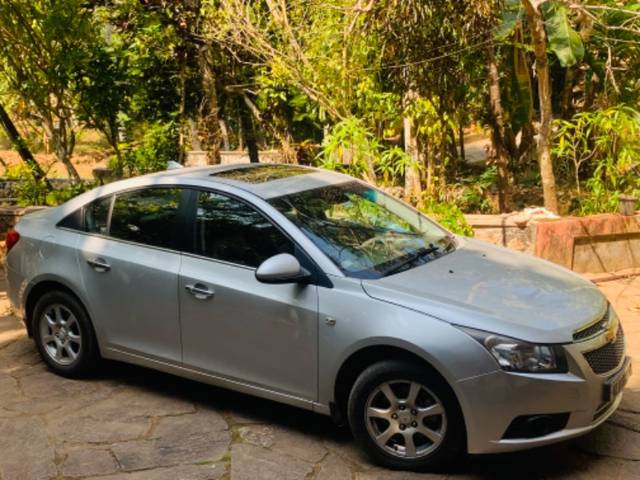 https://images10.gaadi.com/usedgaadi-sellcar/UsedCar/6f471fcf-9336-4724-83ca-75baffa6fc9c/0ce25861-ef0b-41ac-97a9-1aa5e7f75a69.jpeg?imwidth=6400