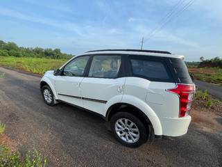 Mahindra XUV500 Mahindra XUV500 AT W6 1.99 mHawk