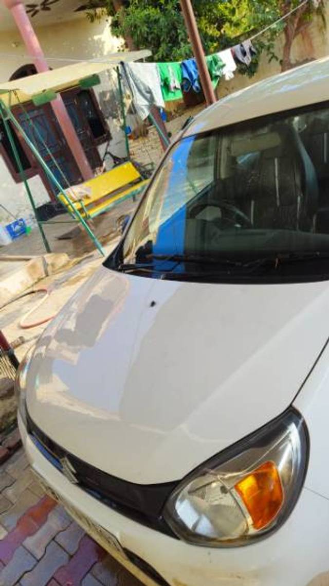 https://images10.gaadi.com/usedgaadi-sellcar/UsedCar/6fbc1ddc-e656-4f76-a888-3d9ee26b01ac/4d33b9cc-ccf5-440d-8e18-dd43e413c817.jpg?imwidth=6402
